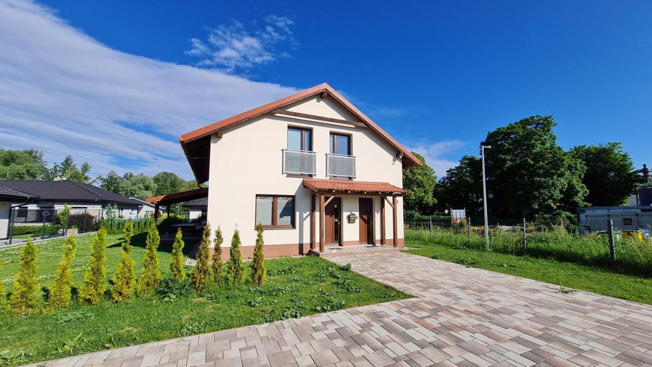 Kajula Apartman Bešeňová Kültér fotó