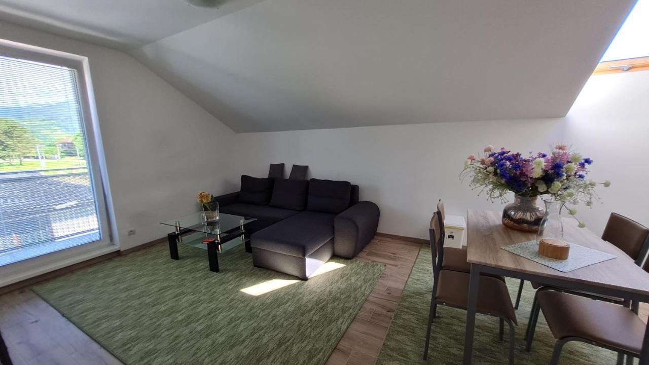 Kajula Apartman Bešeňová Kültér fotó